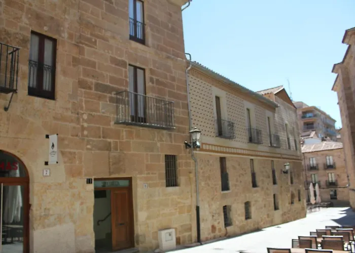 La Camelia Apartment *